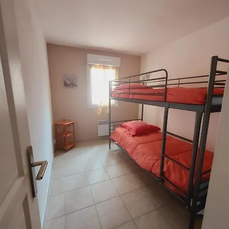 Apartment T3 Au Bord De Saint-Cyr-sur-Mer